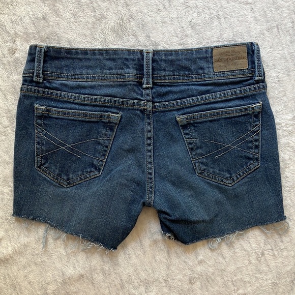 Aeropostale Size 0 Women’s Short (Jean Cut-Offs) - Picture 2 of 3